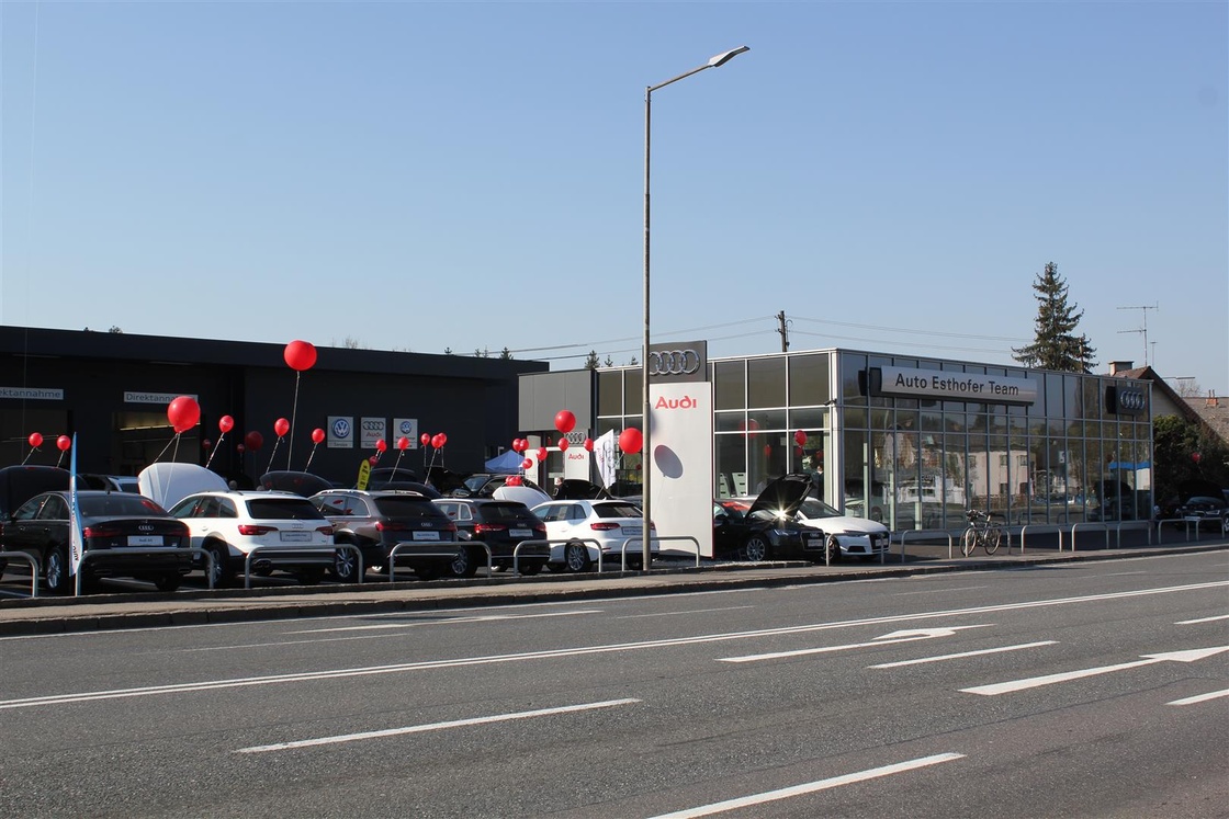 Eröffnung Auto Esthofer Team, Vöcklabruck - 1.4.2017, Teil 1