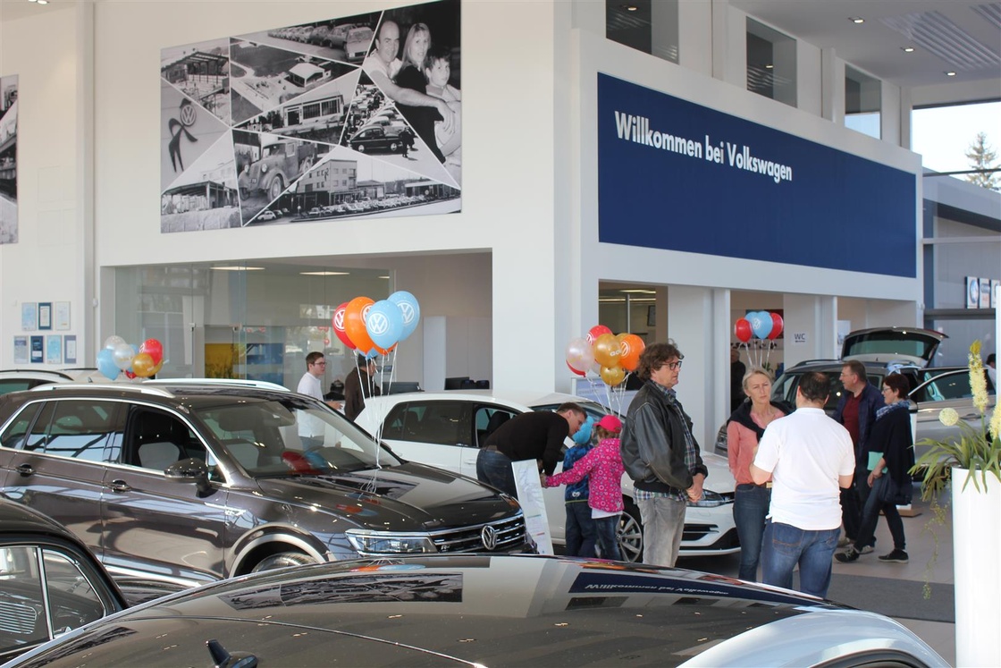 Eröffnung Auto Esthofer Team, Vöcklabruck - 1.4.2017, Teil 1