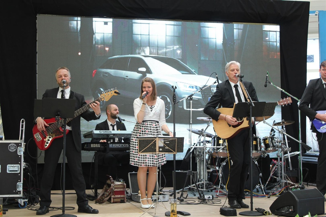 Eröffnung Auto Esthofer Team, Vöcklabruck - 1.4.2017, Teil 1