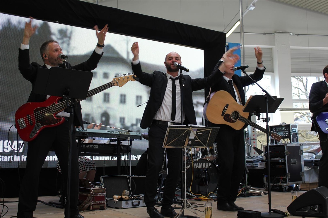 Eröffnung Auto Esthofer Team, Vöcklabruck - 1.4.2017, Teil 1